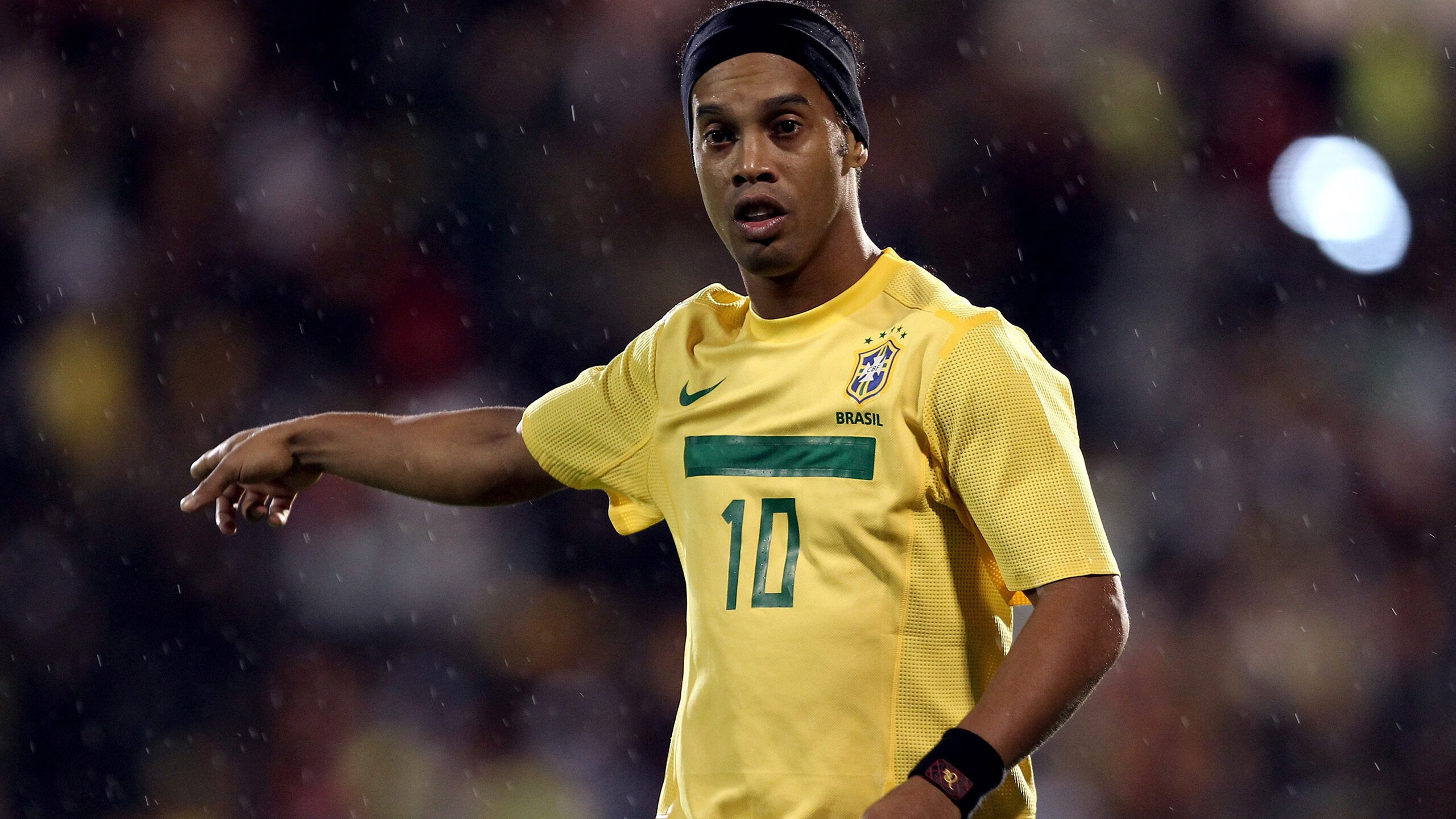 aiyouxi-从法兰克福体检到哈登七连击，一个清晨的魔幻现实主义